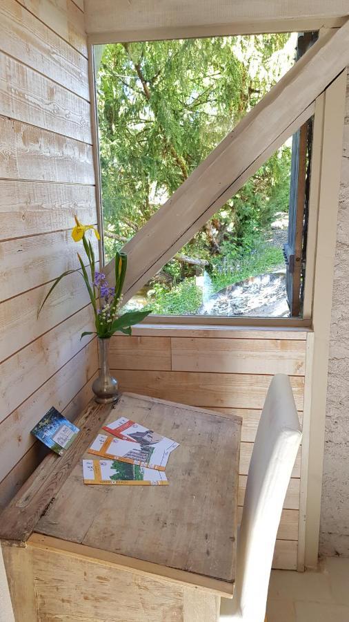 Bed and Breakfast Le Moulin Hodoux Luynes  Exterior foto